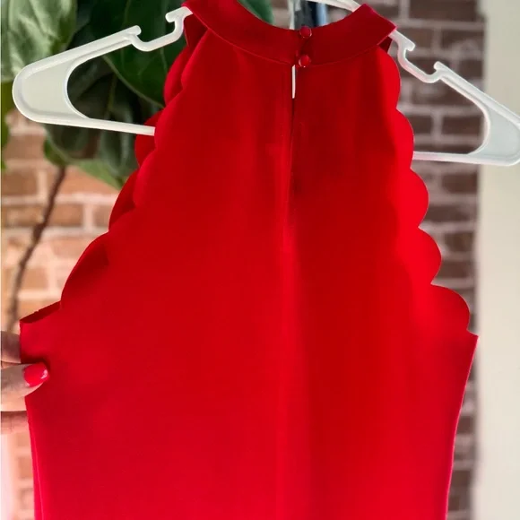 Red dress - Picture 6 of 6